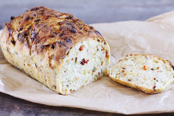 Pain du potager à l'eau de source BIO tranché - Le Fournil Briard